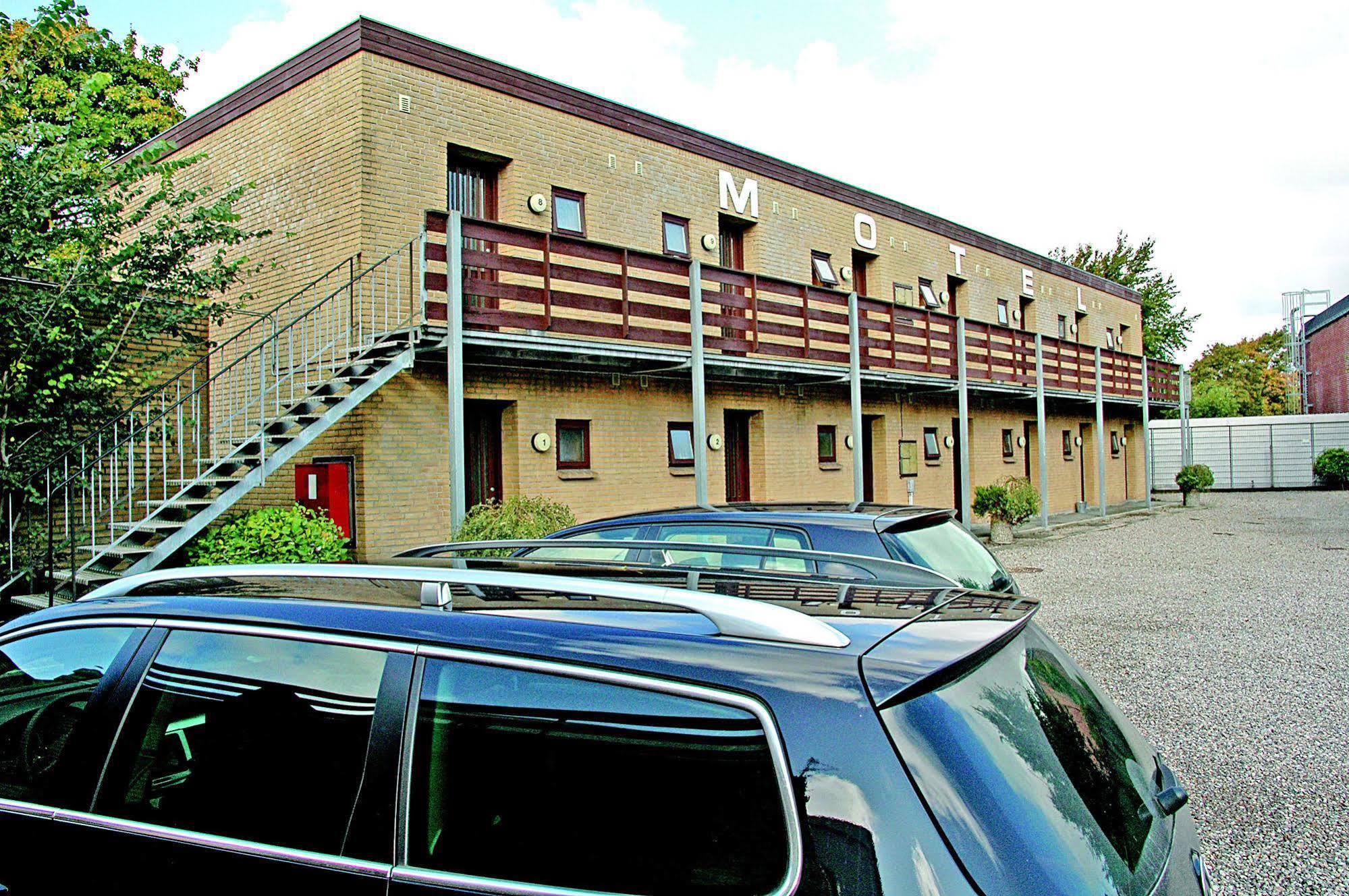 Motel Apartments Tonder Exterior photo